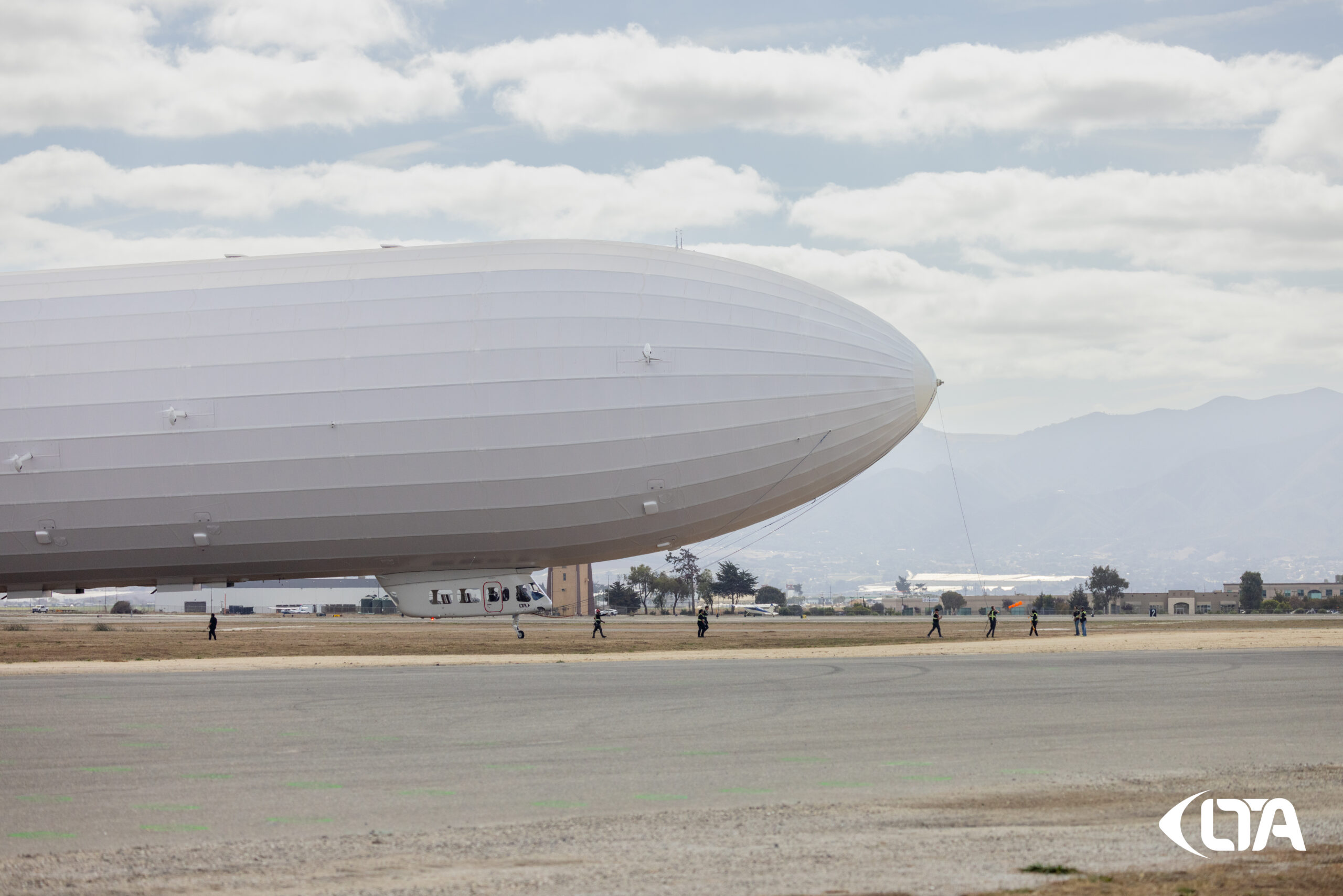Pathfinder 1 begins its descent at Salinas Airport
